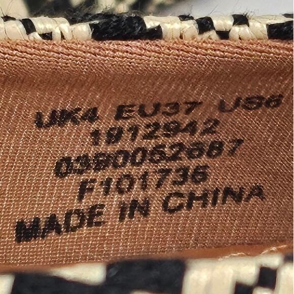 ASOS DESIGN SHERLOCK CREAM & BLACK MULES – 3" MID HEEL – SIZE US 6 – POINTED TOE - Picture 7 of 10